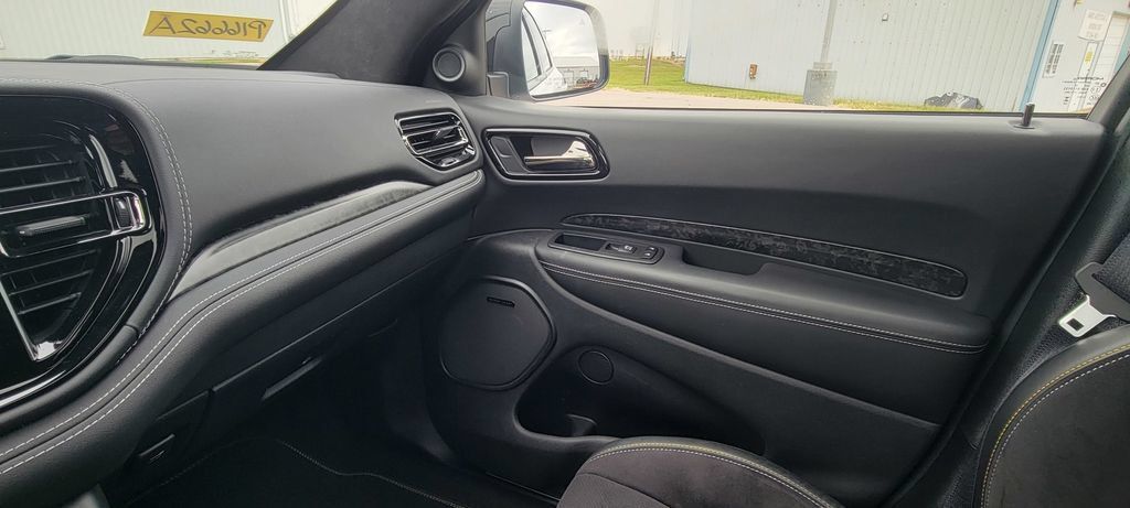 Used 2024 Dodge Durango SRT AWD/4WD image 27
