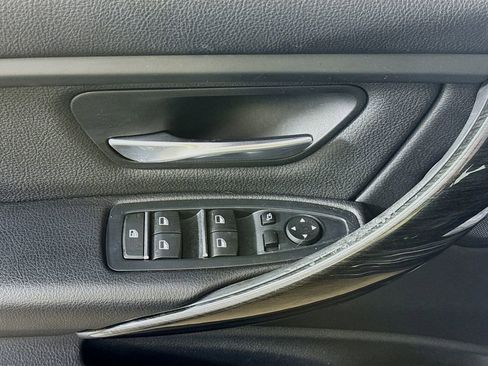 Used 2018 BMW 320i Sedan image 20