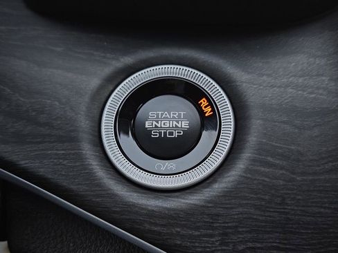 New 2025 Jeep Grand Cherokee Limited image 20