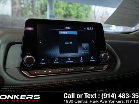 Used 2022 Nissan Rogue SV AWD/4WD image 39