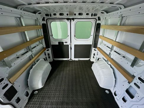 Used 2025 RAM ProMaster 2500 w/ U-Haul Equipment Group FWD image 13