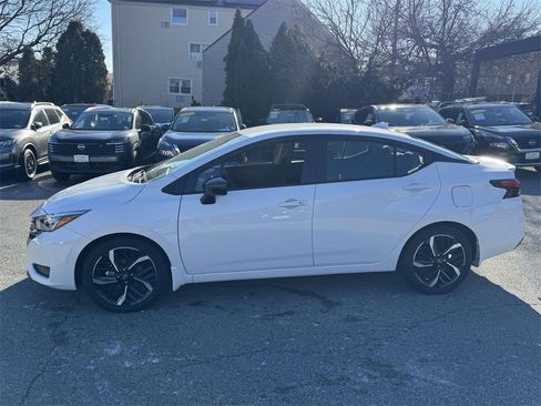 Used 2024 Nissan Versa SR w/ Trunk Package image 8