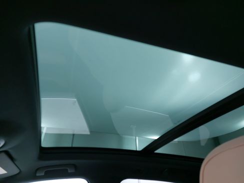 New 2026 Porsche Cayenne image 32