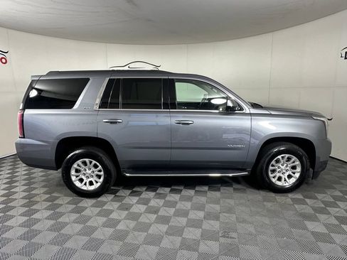 Used 2019 GMC Yukon SLT w/ Open Road Package AWD/4WD image 9