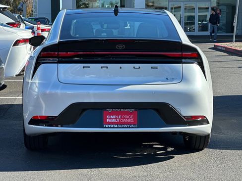 New 2026 Toyota Prius XLE image 7