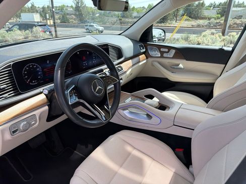 Used 2024 Mercedes-Benz GLE 350 4MATIC image 20