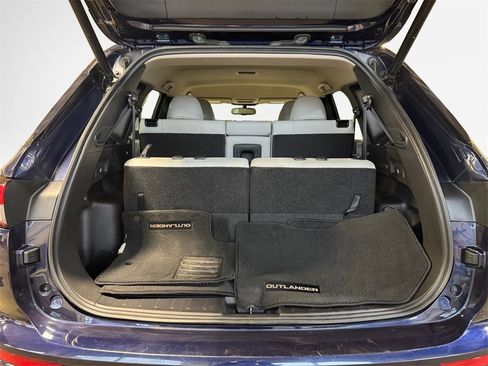 Used 2023 Mitsubishi Outlander SEL image 25