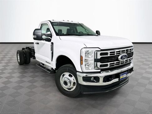 New 2026 Ford F350 XL w/ XL Chrome Package AWD/4WD image 1