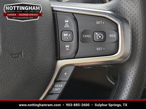 New 2026 RAM 2500 Tradesman w/ Bed Convenience Group AWD/4WD image 17