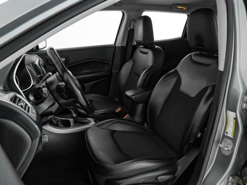 Used 2021 Jeep Compass Latitude AWD/4WD image 24