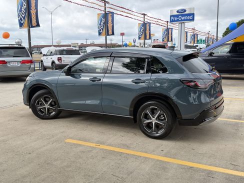 Used 2025 Honda HR-V EX-L image 9