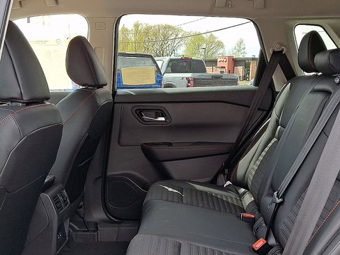 New 2026 Nissan Rogue SV w/ Rock Creek Premium Package AWD/4WD image 9