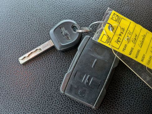 Used 2021 Chevrolet Colorado LT w/ LT Convenience Package image 37