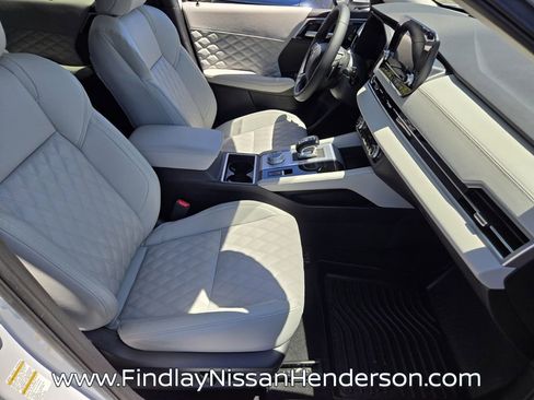 Used 2024 Mitsubishi Outlander SEL FWD image 17