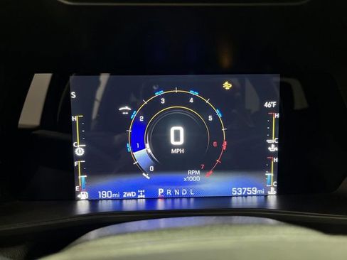 Certified 2023 Chevrolet Colorado Trail Boss w/ Technology Package image 17