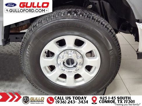 Used 2024 Ford F350 XLT image 9