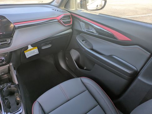 New 2026 Chevrolet TrailBlazer RS w/ Convenience Package image 11