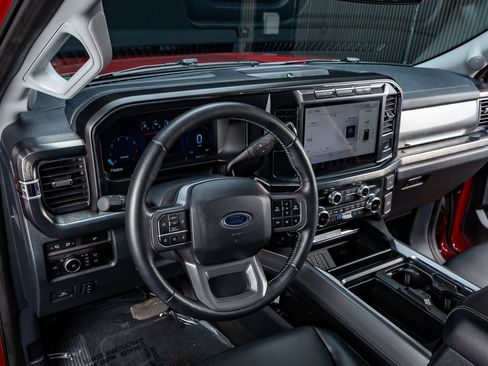Used 2024 Ford F250 Lariat w/ Chrome Package AWD/4WD image 17