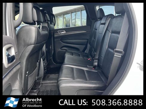 Used 2018 Jeep Grand Cherokee Limited AWD/4WD image 13