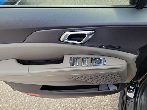 New 2026 Kia Carnival EX FWD image 20