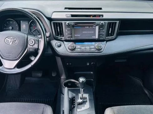 Used 2018 Toyota RAV4 XLE w/ Plus Extra Value Package image 11