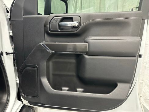 Used 2022 GMC Sierra 2500 AT4 image 56