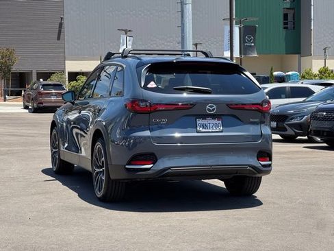 Certified 2025 MAZDA CX-70 Plug-In Hybrid w/ Premium Pkg AWD/4WD image 39