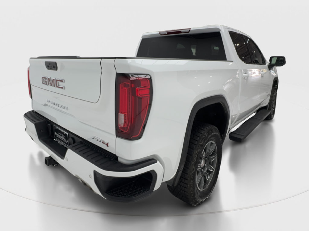 Used 2025 GMC Sierra 1500 AT4 AWD/4WD image 8
