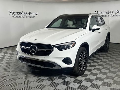 Certified 2026 Mercedes-Benz GLC 300 4MATIC image 3