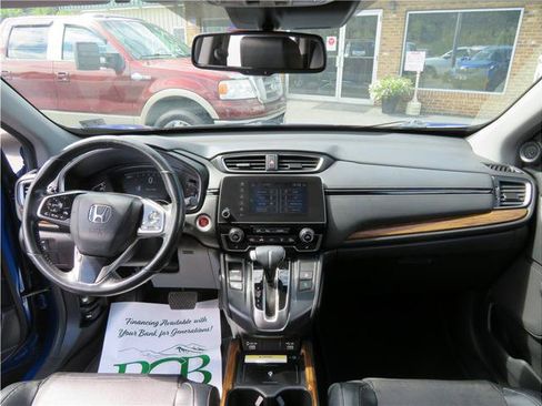 Used 2021 Honda CR-V Touring image 6