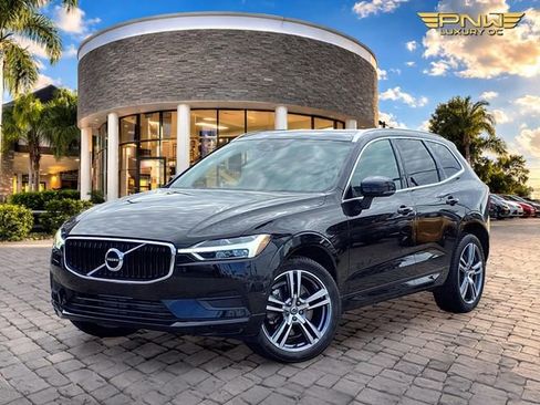 Used 2019 Volvo XC60 T6 Momentum w/ Protection Package Premier AWD/4WD image 1