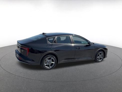 Used 2025 Kia K4 FWD image 15