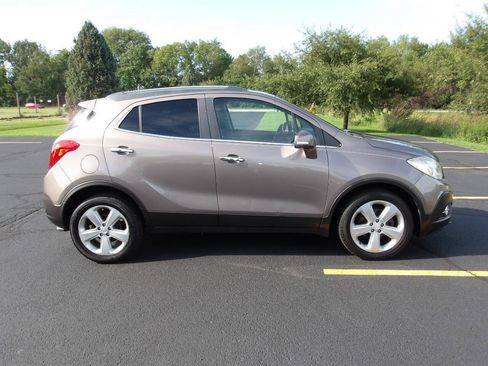 Used 2015 Buick Encore Convenience FWD image 2