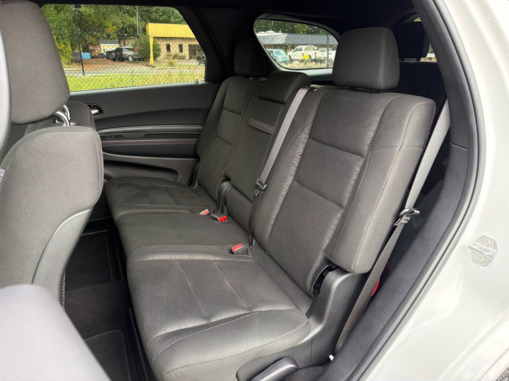Used 2025 Dodge Durango GT RWD image 19
