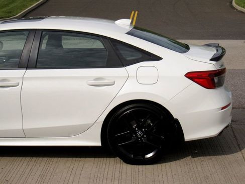 Used 2024 Honda Civic Si image 8