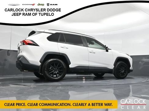 Used 2021 Toyota RAV4 LE AWD/4WD image 45