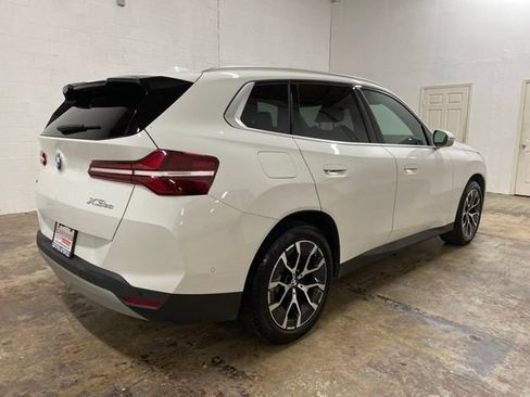 Used 2025 BMW X3 xDrive30i AWD/4WD image 5