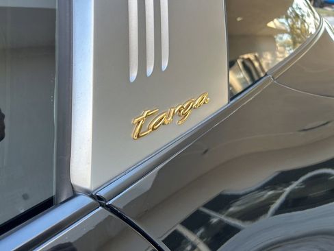 Used 2021 Porsche 911 Targa 4S Heritage Design image 23