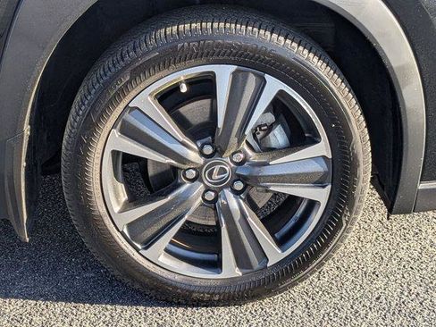 Certified 2024 Lexus UX 250h FWD image 12