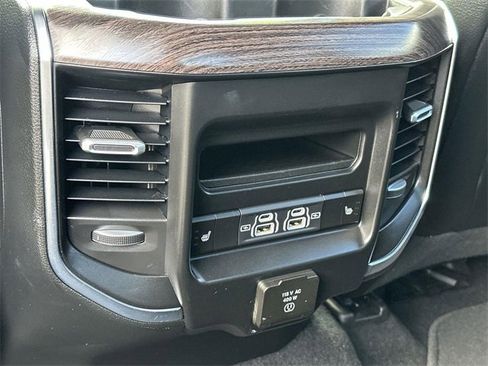 Used 2025 RAM 1500 Laramie image 20