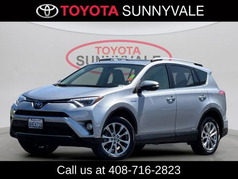 Used 2017 Toyota RAV4 Limited AWD/4WD image 2