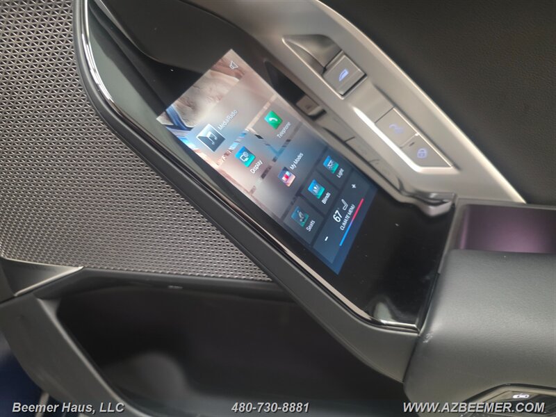 Used 2024 BMW i7 xDrive60 w/ M Sport Package RWD image 30