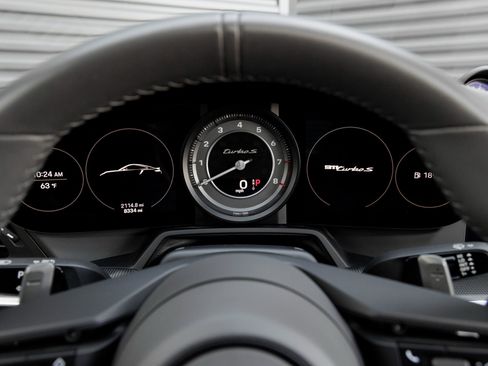 Used 2021 Porsche 911 Turbo S image 19