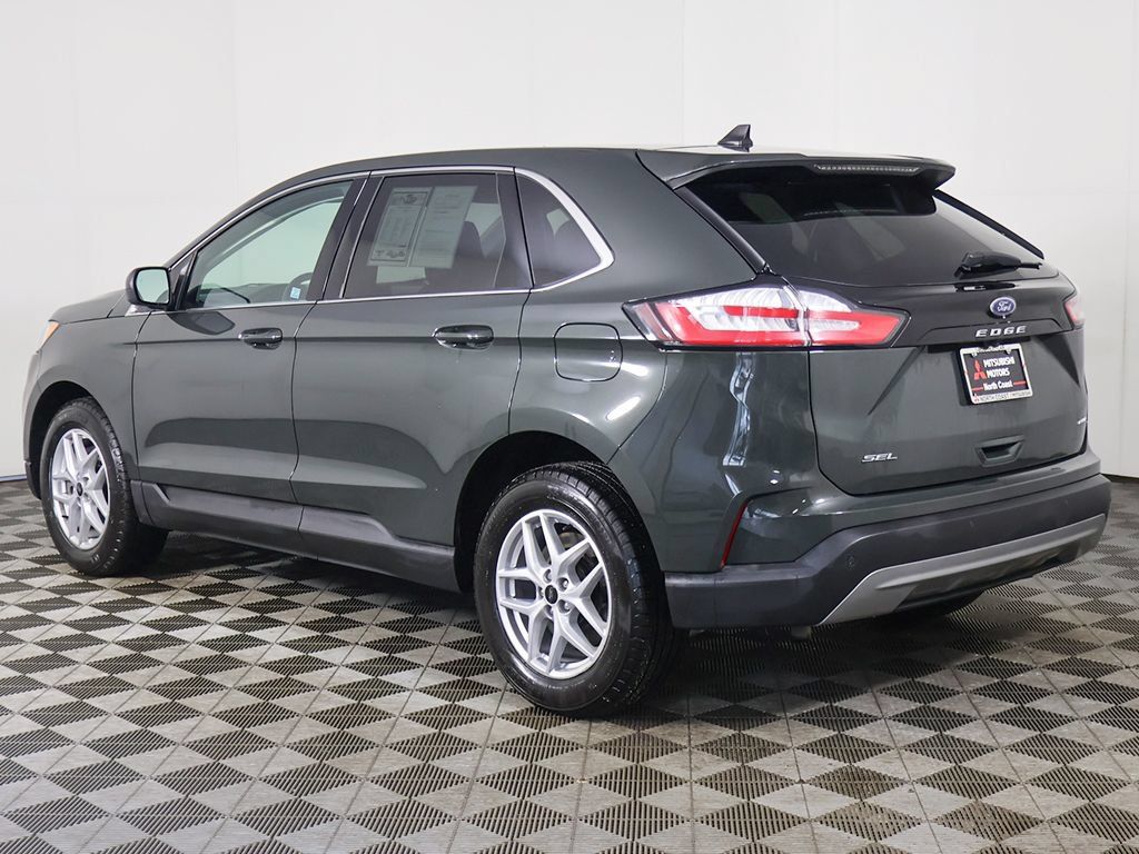 Used 2024 Ford Edge SEL w/ Convenience Package AWD/4WD image 9