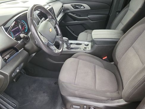 Used 2022 Chevrolet Traverse LT image 7