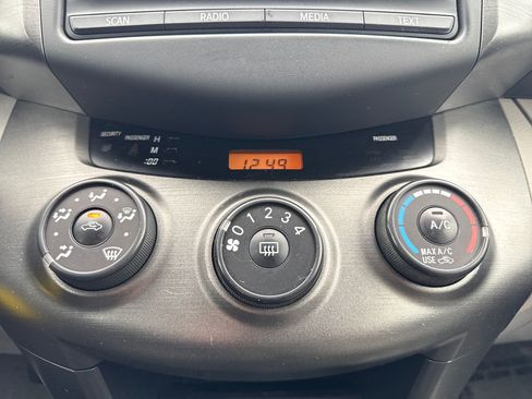 Used 2012 Toyota RAV4 4WD w/ Upgrade Value Pkg image 21