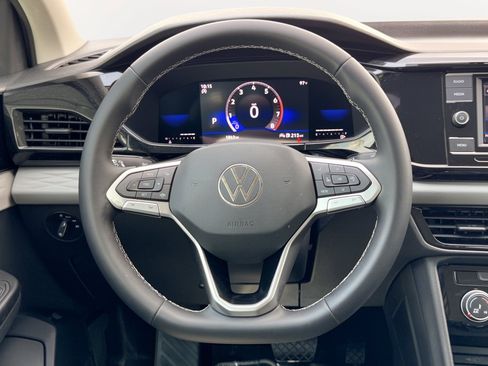 Certified 2023 Volkswagen Taos S FWD image 10