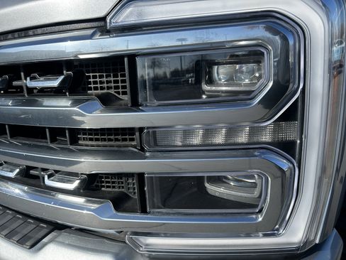 Certified 2024 Ford F350 Platinum w/ Tremor Off-Road Package image 9