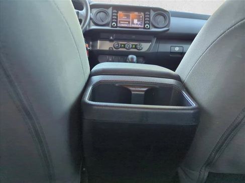 Used 2022 Toyota Tacoma SR w/ SR Convenience Package image 19