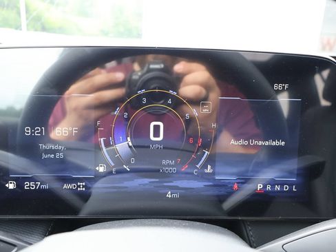 New 2026 Chevrolet Equinox LT w/ Convenience Package II AWD/4WD image 19